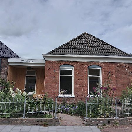 Bed & Breakfast Appartement 'T Haventje Ezinge Esterno foto
