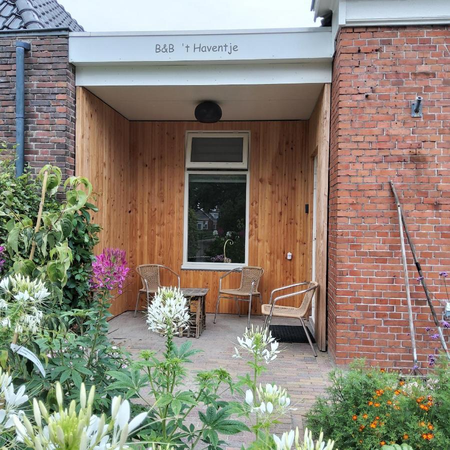 Bed & Breakfast Appartement 'T Haventje Ezinge Esterno foto